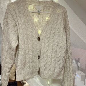 White H&M Sweater/Cardigan